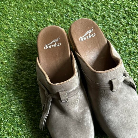 DANSKO taupe grey leather clogs - Picture 4 of 6